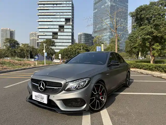 MERCEDES-BENZ C CLASS AMG