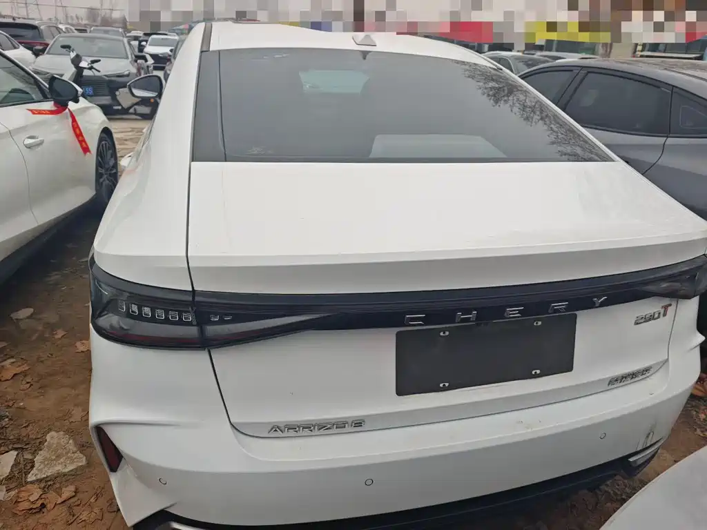 CHERY ARRIZO 8
