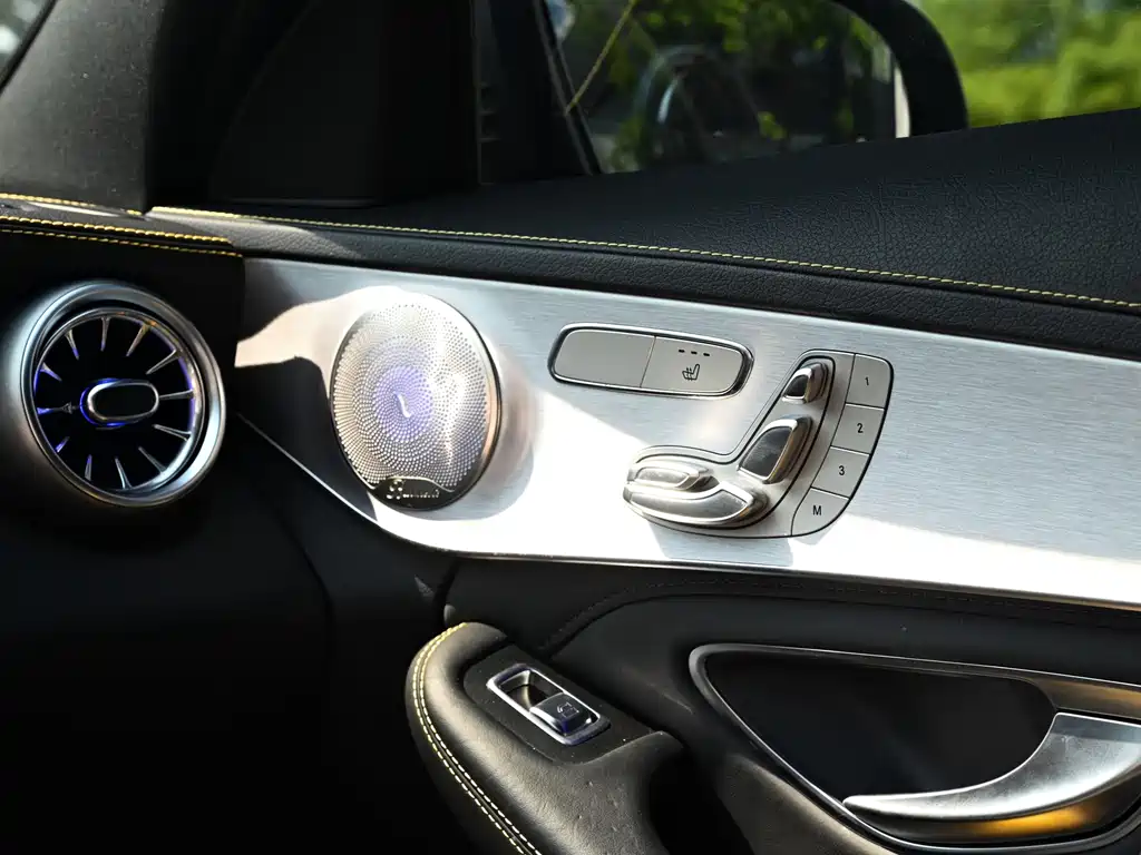 Mercedes-Benz C-Class AMG — миниатюра 15