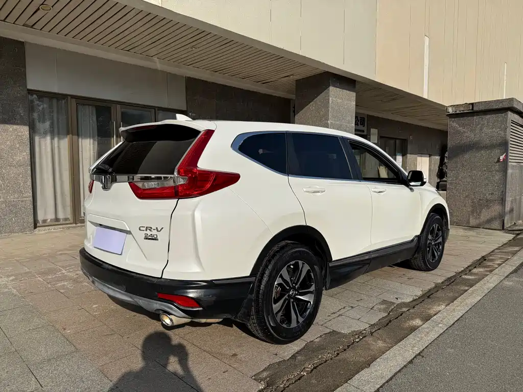 HONDA CR V