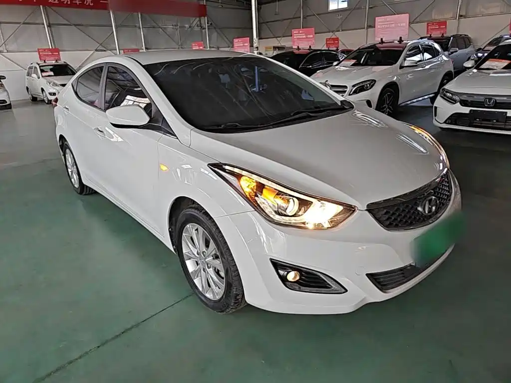 Hyundai Elantra Langdong — миниатюра 4