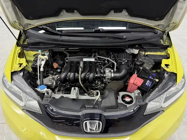 Honda Fit — миниатюра 10