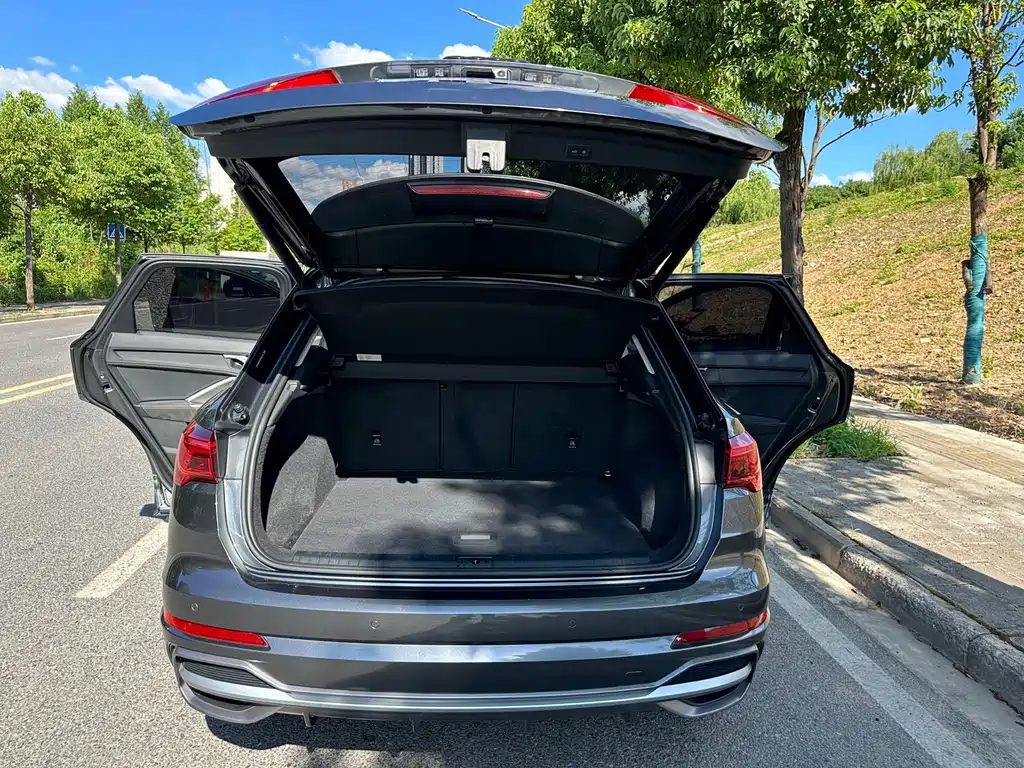Audi Q3 — миниатюра 19