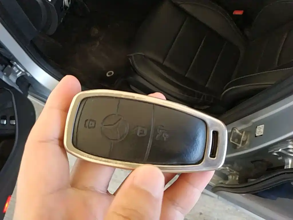 Mercedes-Benz E-Class New Energy — миниатюра 9