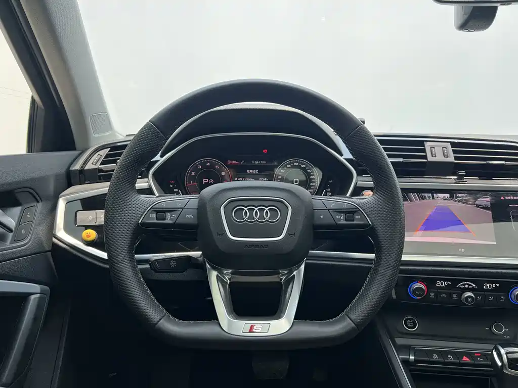 Audi Q3 Sportback — миниатюра 9