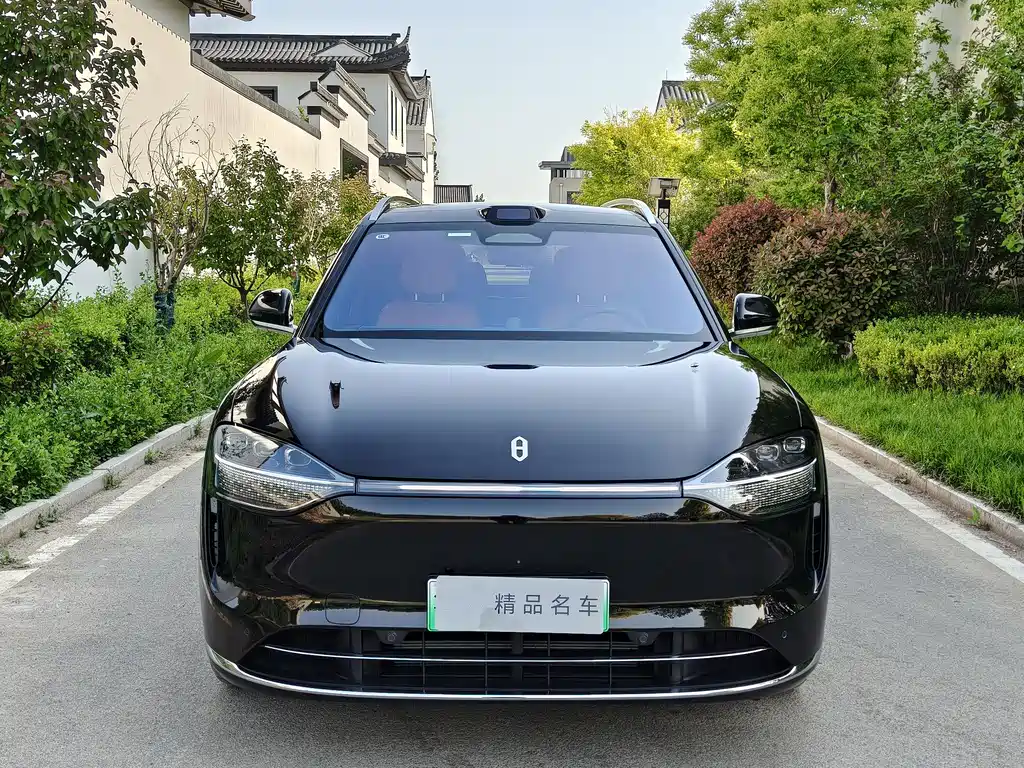 Aito M9 2025 Ultra 52kWh 6 мест (192 ）