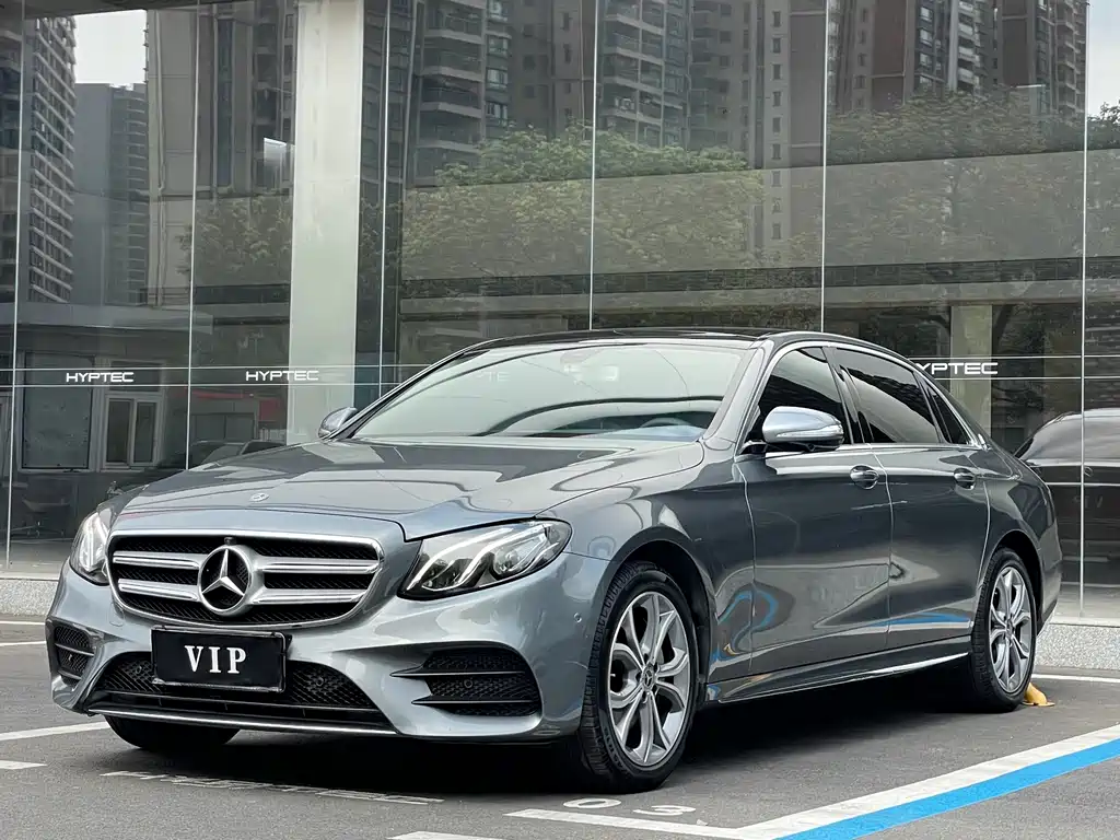Mercedes-Benz E-Class — миниатюра 3