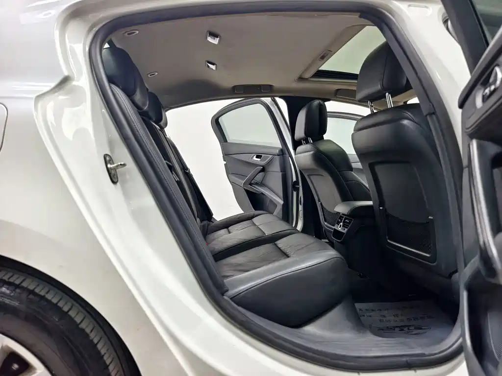 Peugeot 508 — миниатюра 16
