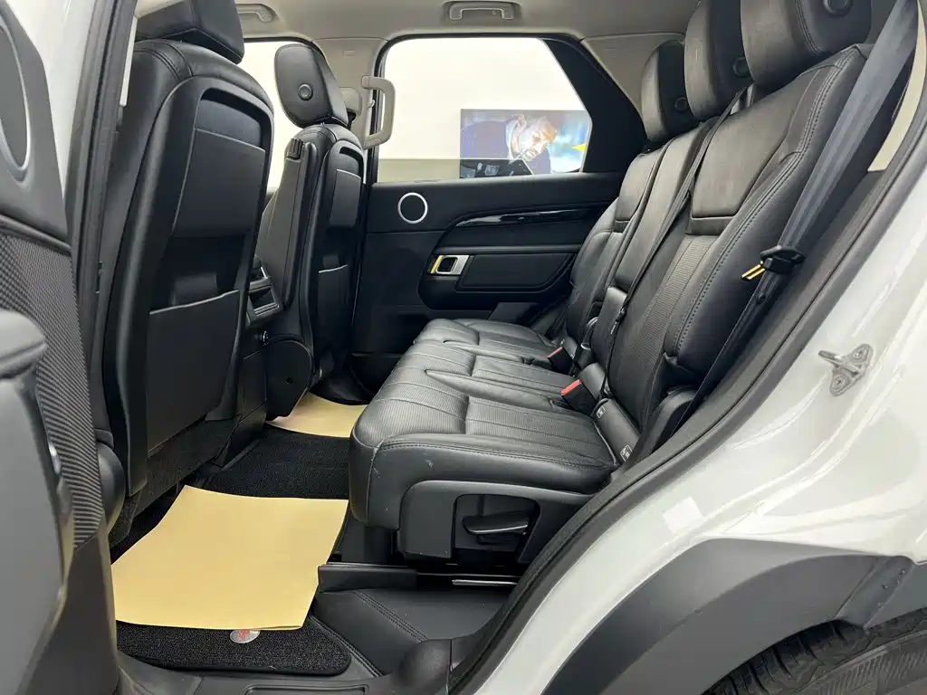 Land Rover Discovery — миниатюра 34