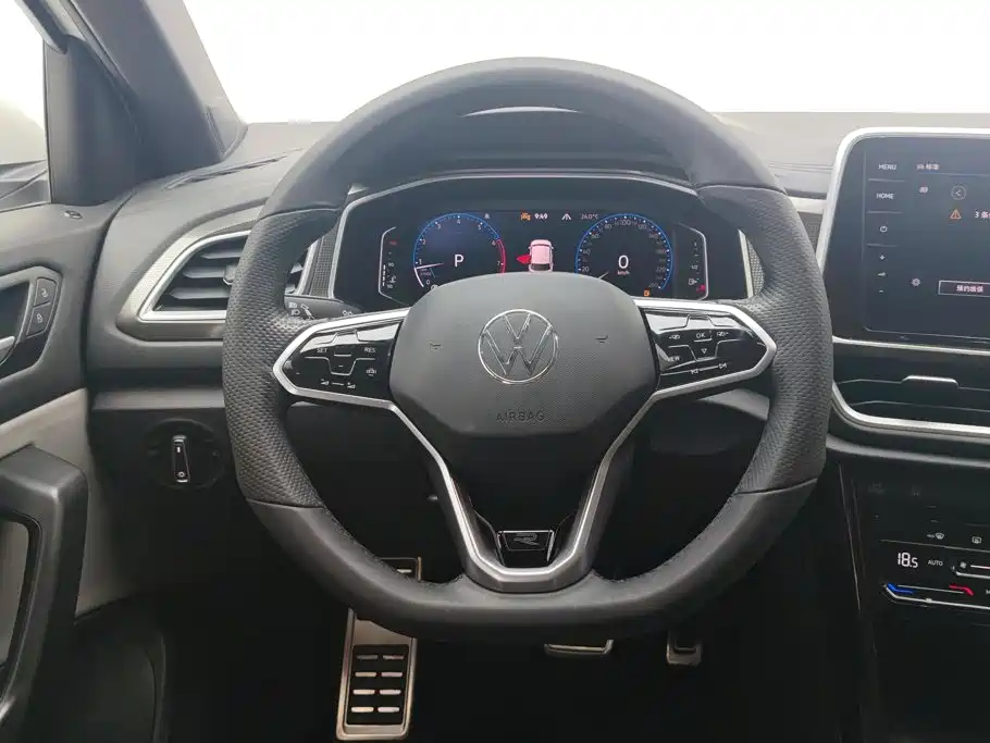 Volkswagen T-Roc — миниатюра 15