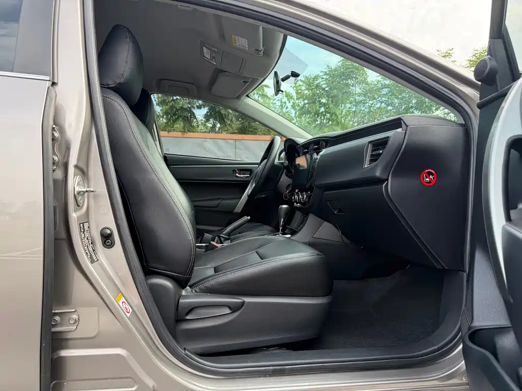 Toyota Corolla — миниатюра 14