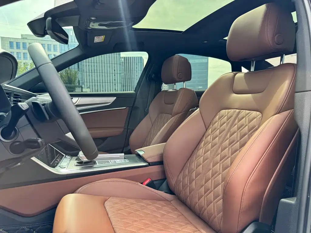 Audi A6L — миниатюра 26