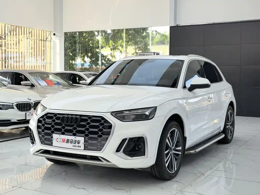 Audi Q5L 2022