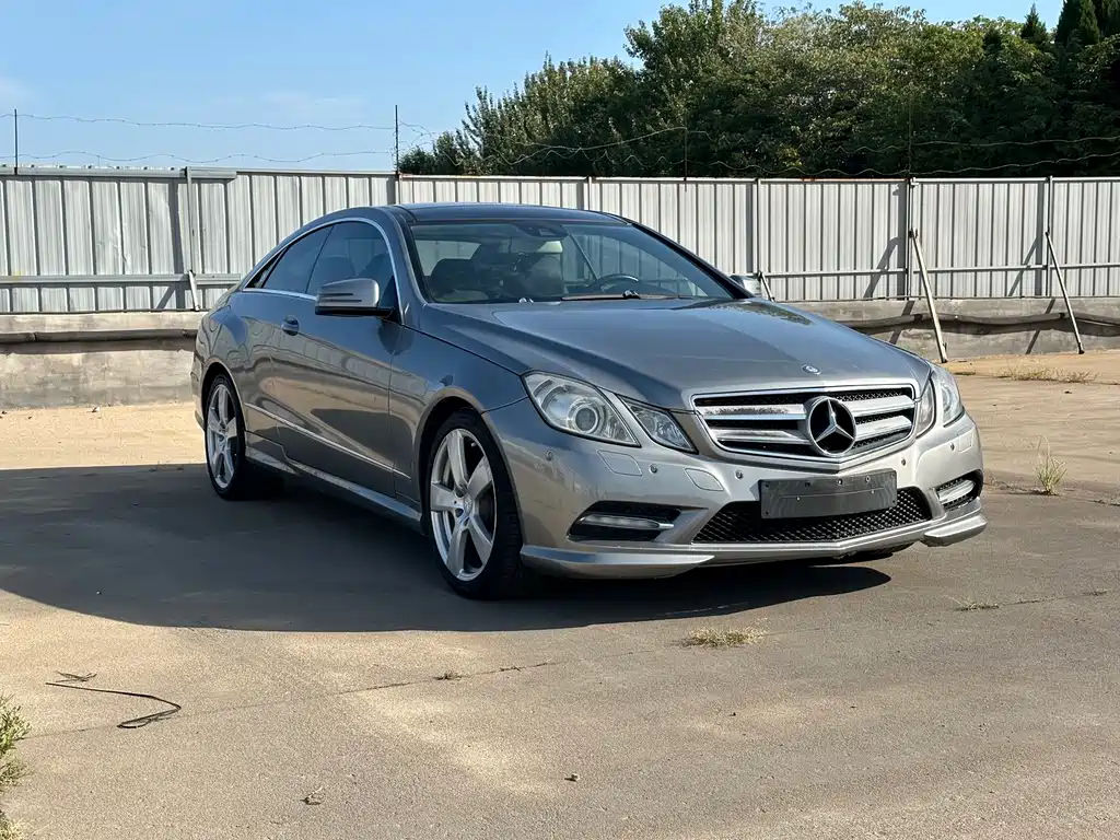 Mercedes-Benz E-Class (Import) — миниатюра 3
