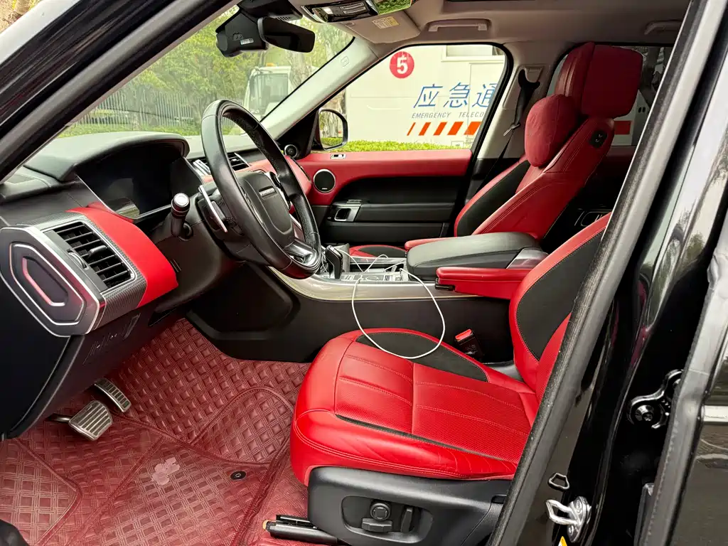 LAND ROVER RANGE ROVER SPORT