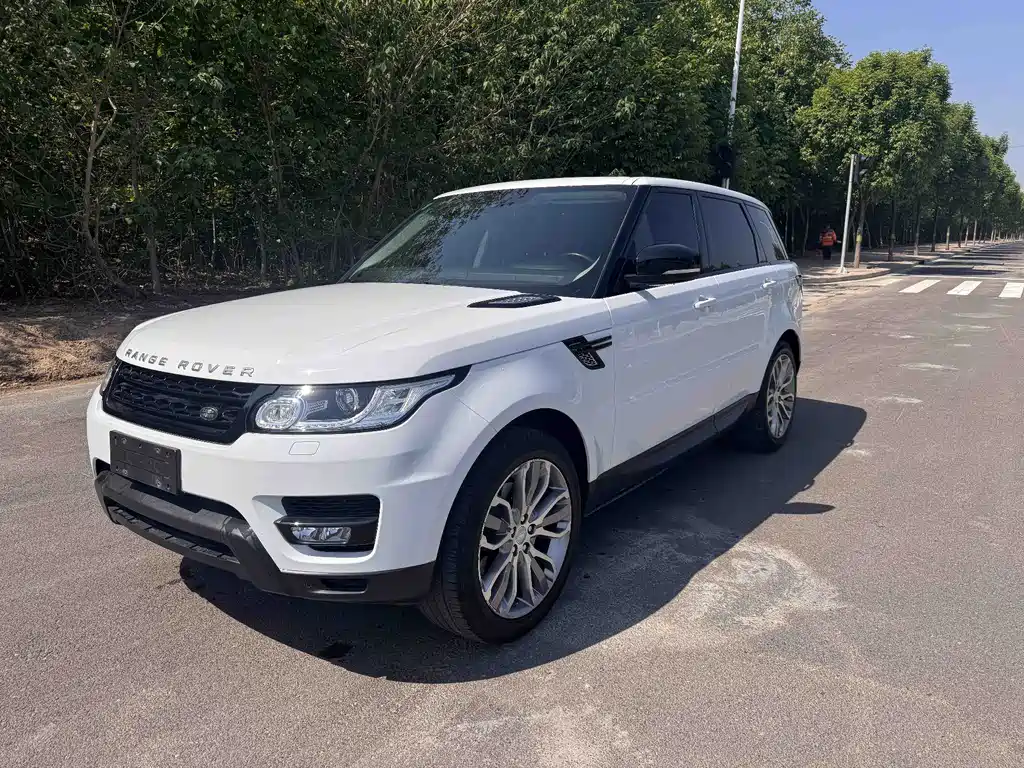 Land Rover Sport