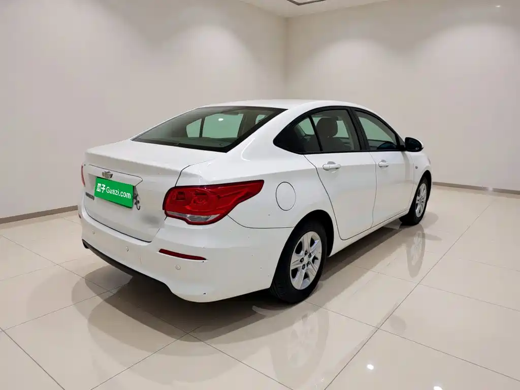Chevrolet Cavalier — миниатюра 6