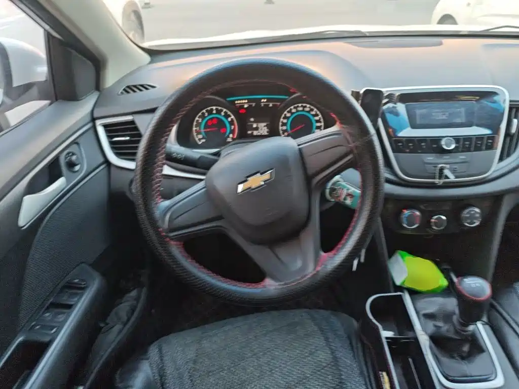 Chevrolet Cavalier — миниатюра 11