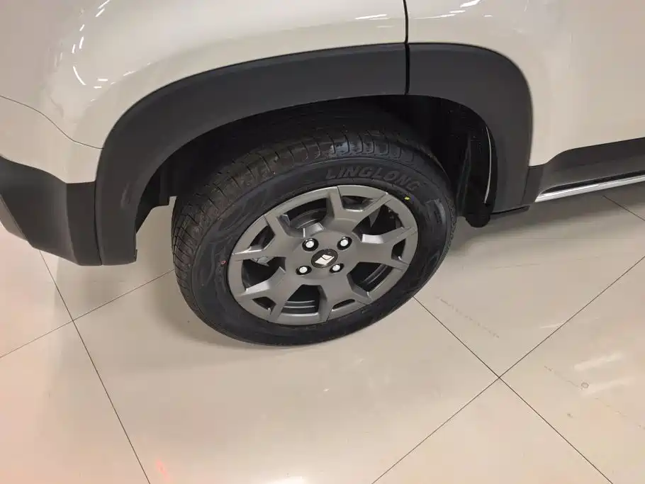 Baojun Yueye Plus — миниатюра 6