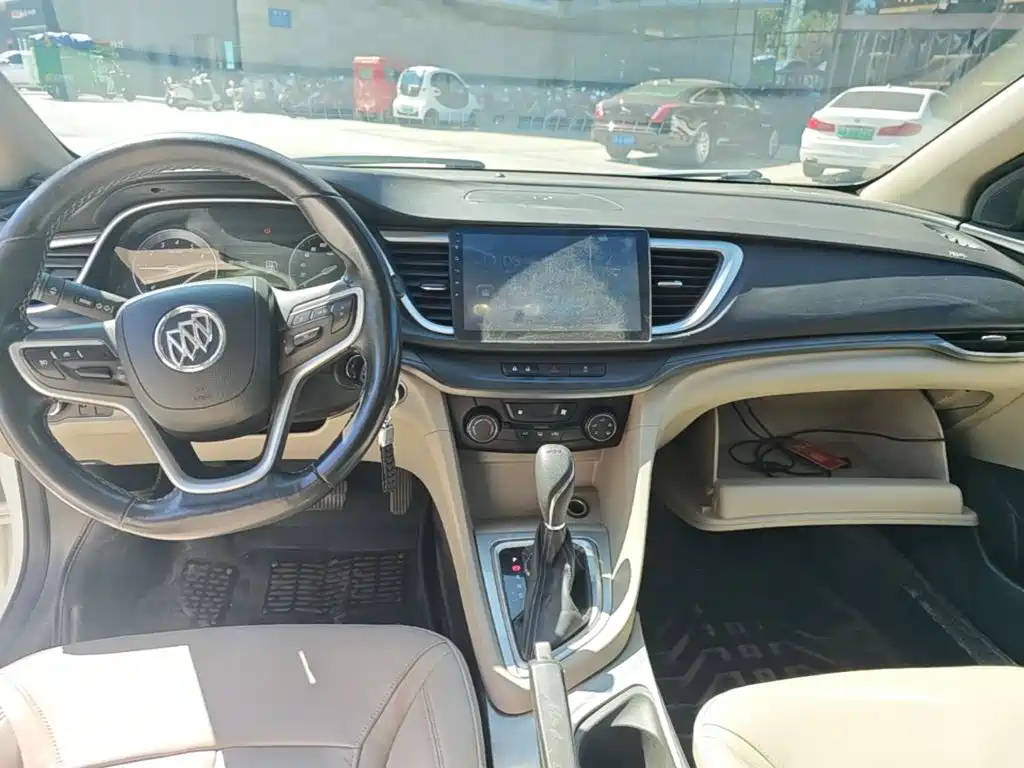 Buick Excelle — миниатюра 11
