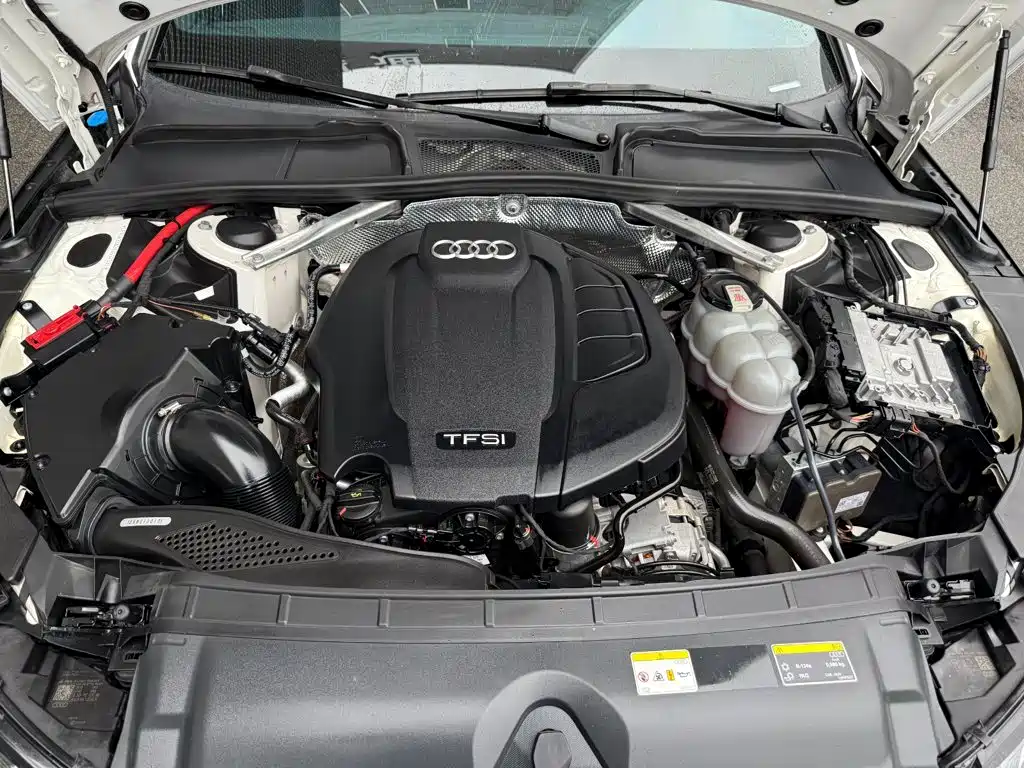 Audi A4L — миниатюра 14