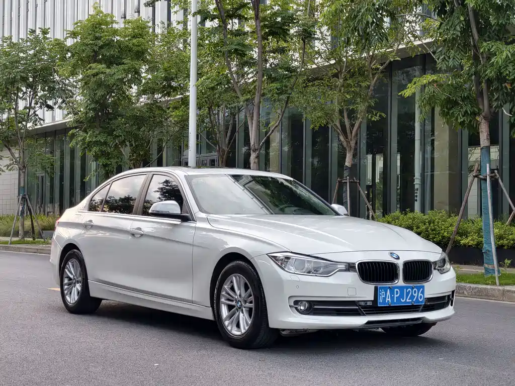 BMW 3 Series 3 2014 320Li Fashion