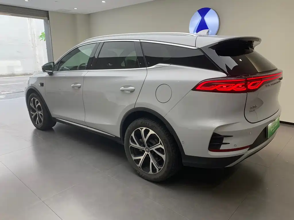 BYD Tang New Energy — миниатюра 4