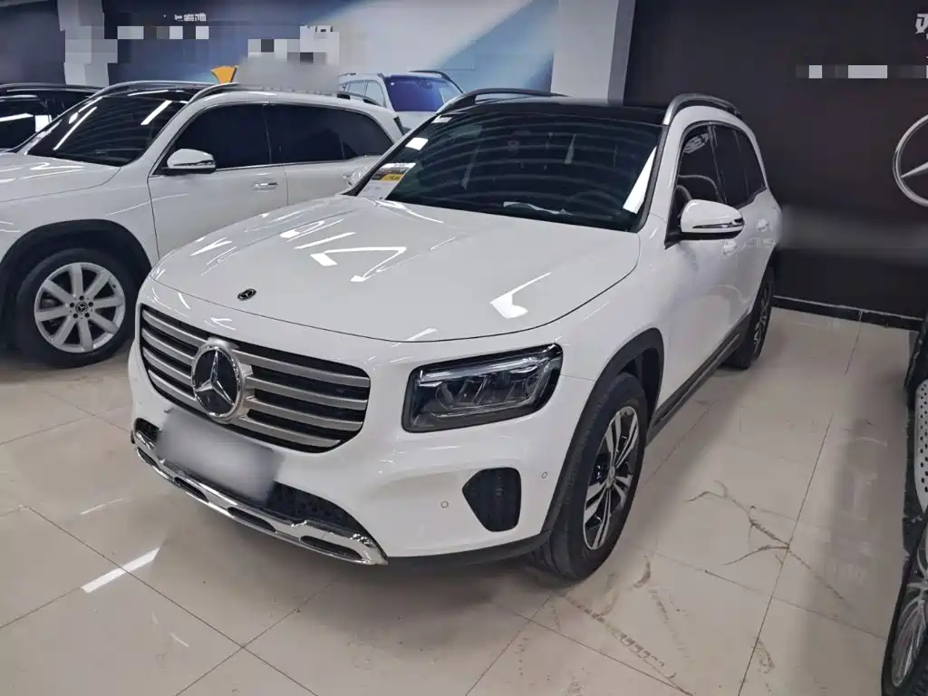Mercedes-Benz GLB — миниатюра 3