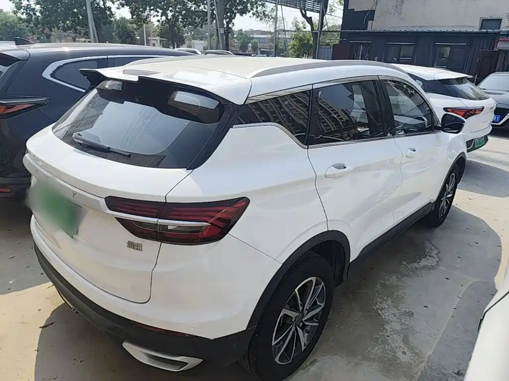 Geely Binyue — миниатюра 7