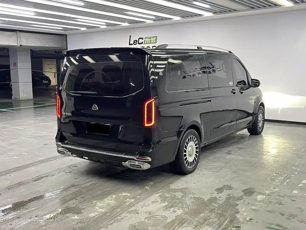 Mercedes-Benz Vito — миниатюра 4