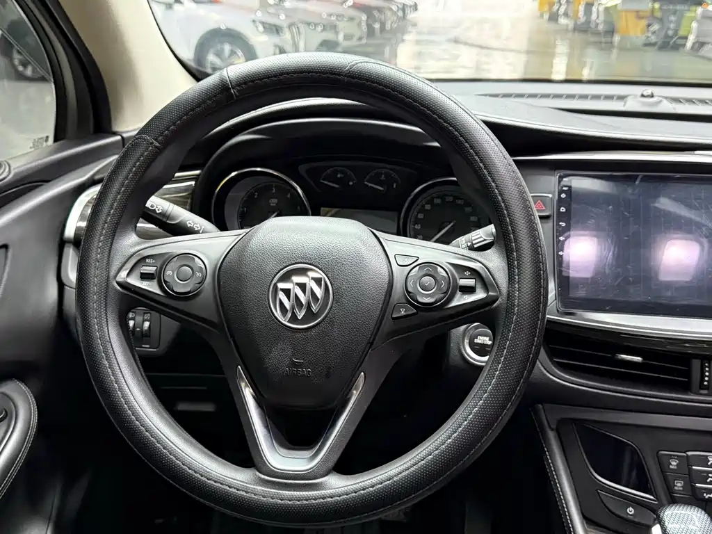 Buick Envision Plus — миниатюра 15