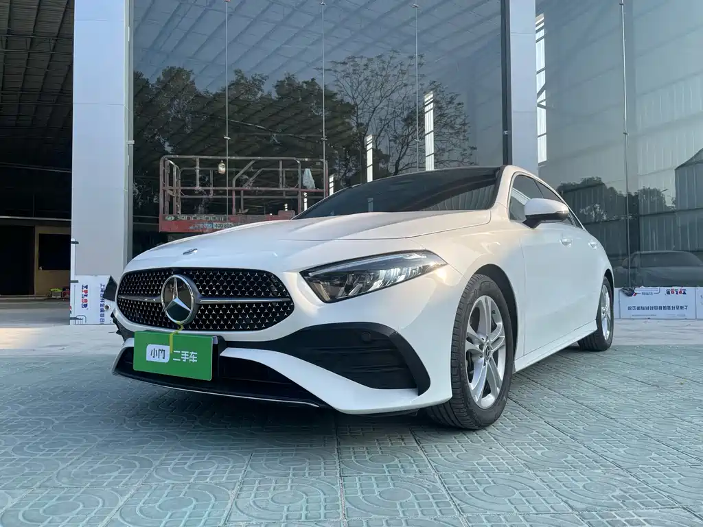 MERCEDES-BENZ A CLASS