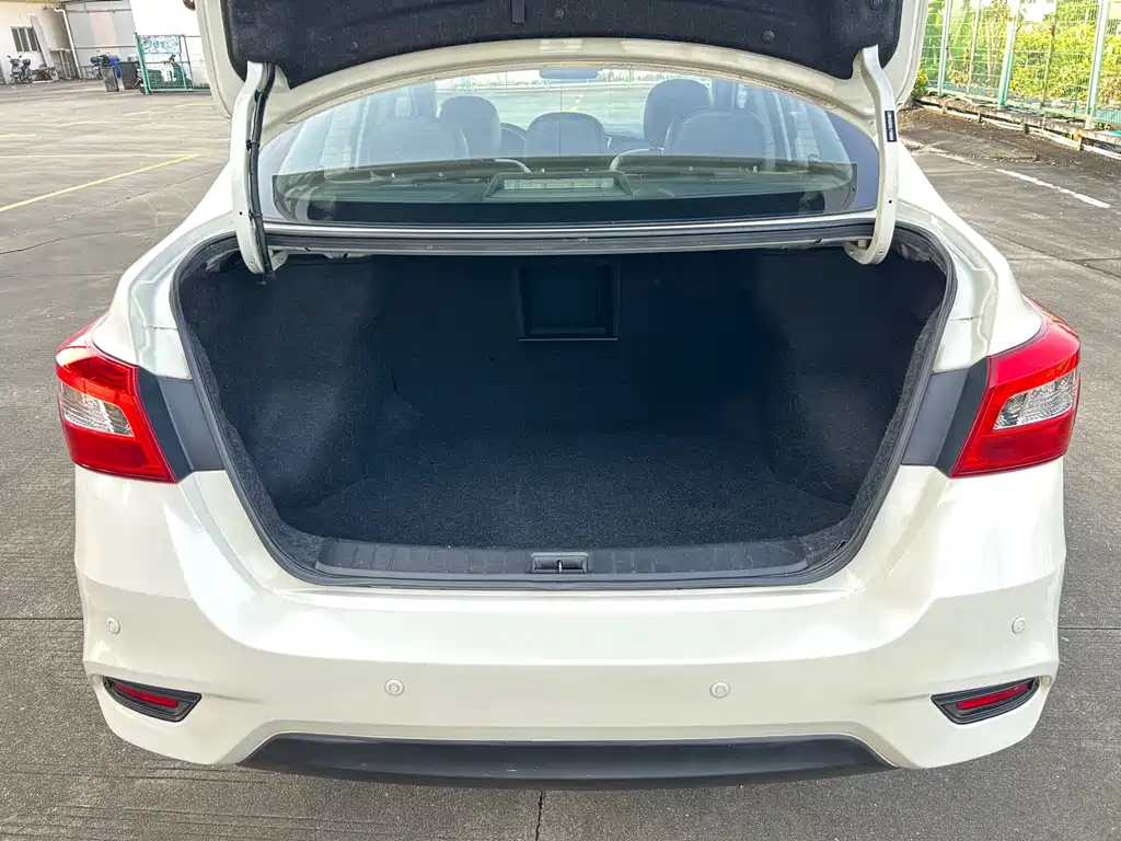 Nissan Sylphy — миниатюра 14