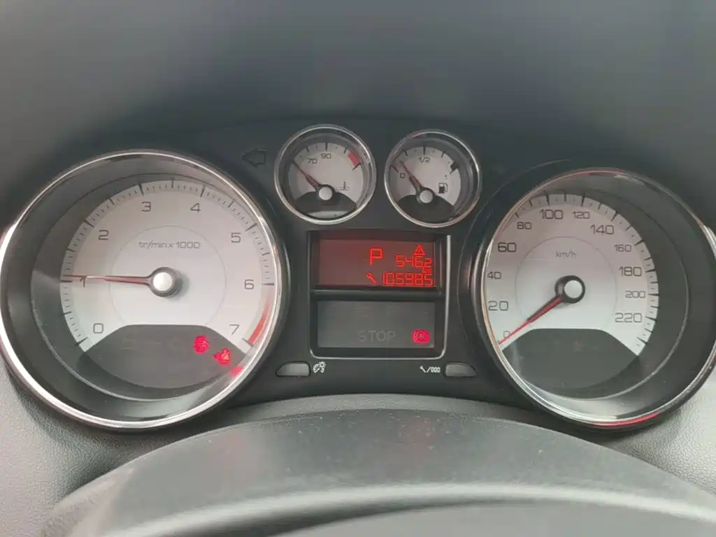 Peugeot 308 2014 1.6L AT