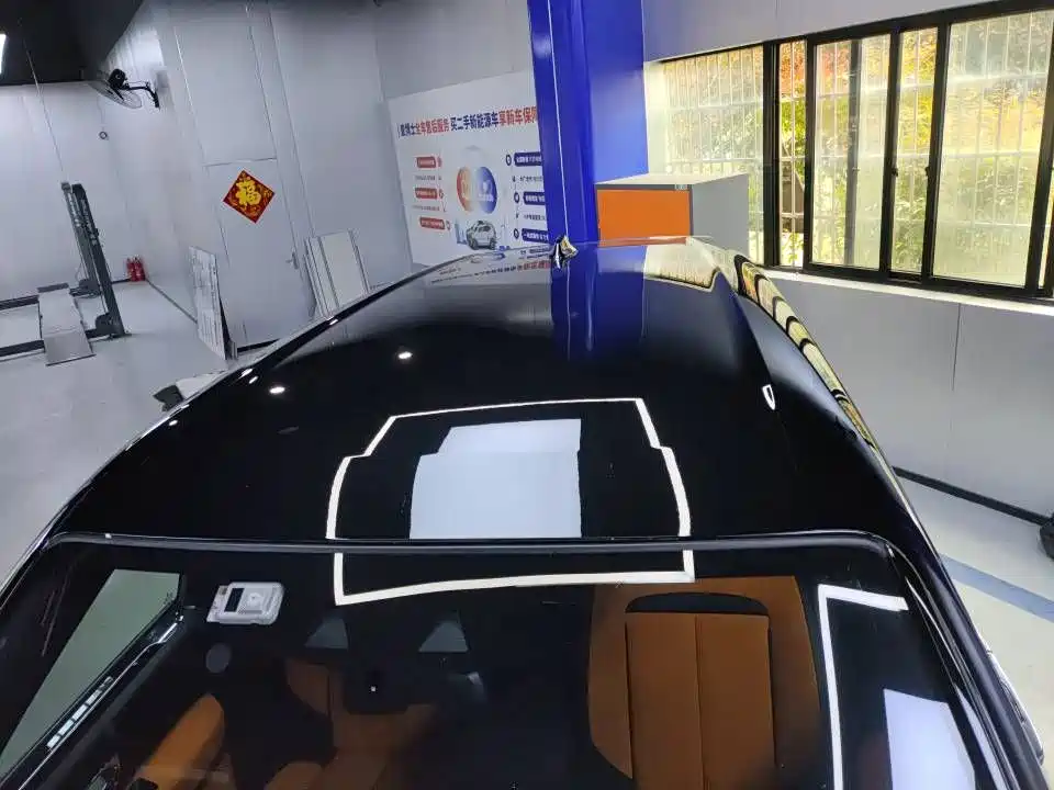 Rolls-Royce Cullinan — миниатюра 6