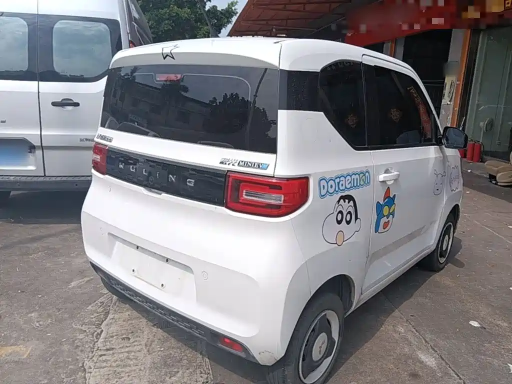Wuling MINIEV — миниатюра 7