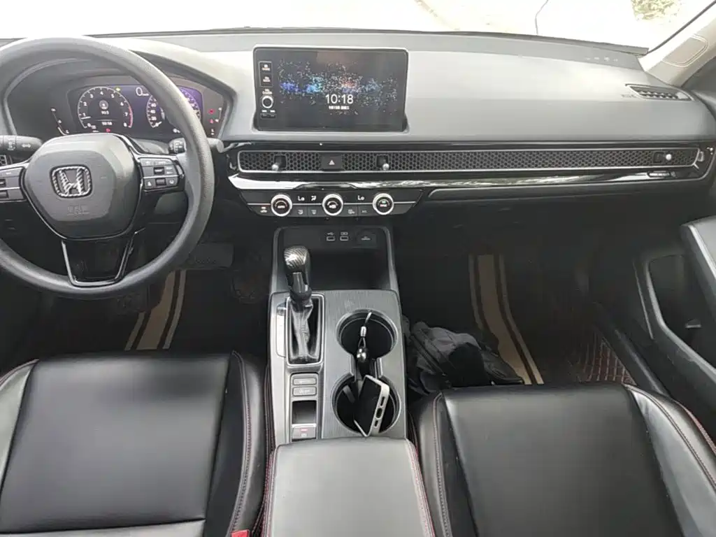 Honda Civic — миниатюра 13