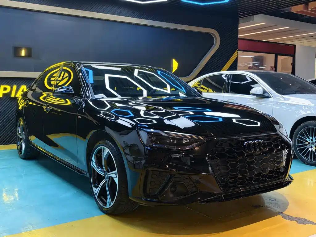 Audi A4L 2024 40 TFSI Luxury