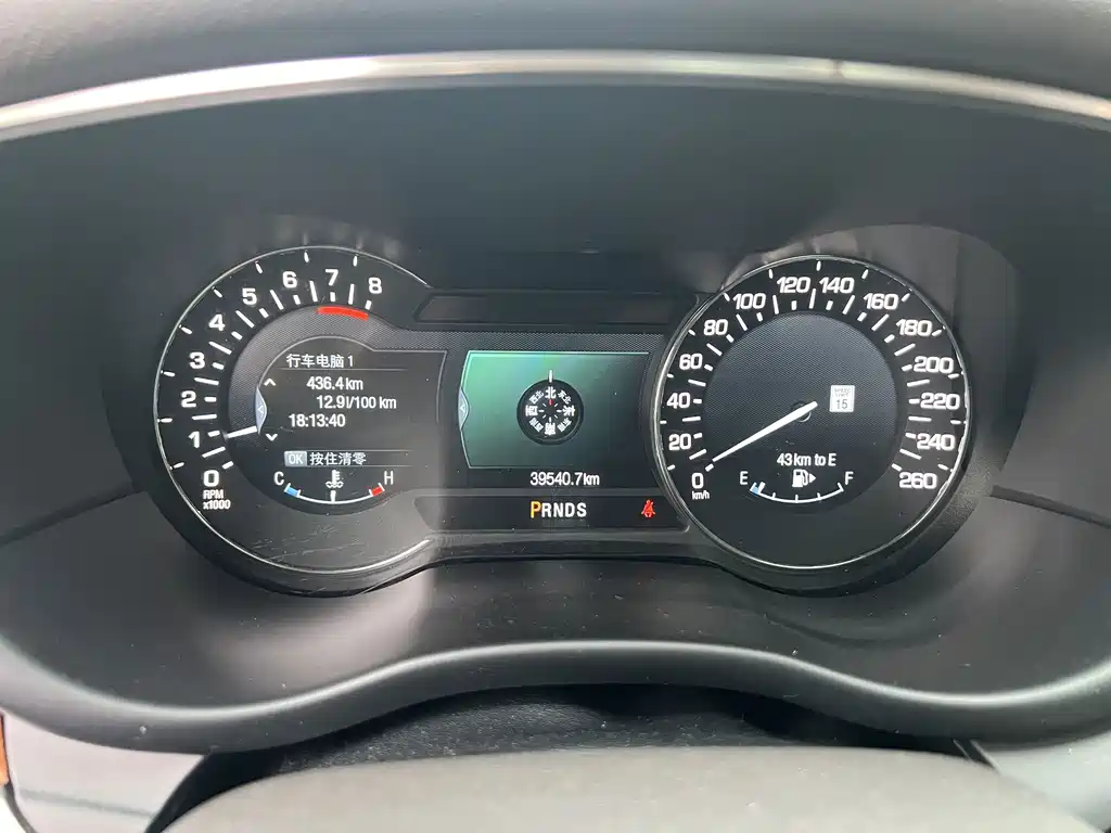 Lincoln MKC — миниатюра 11