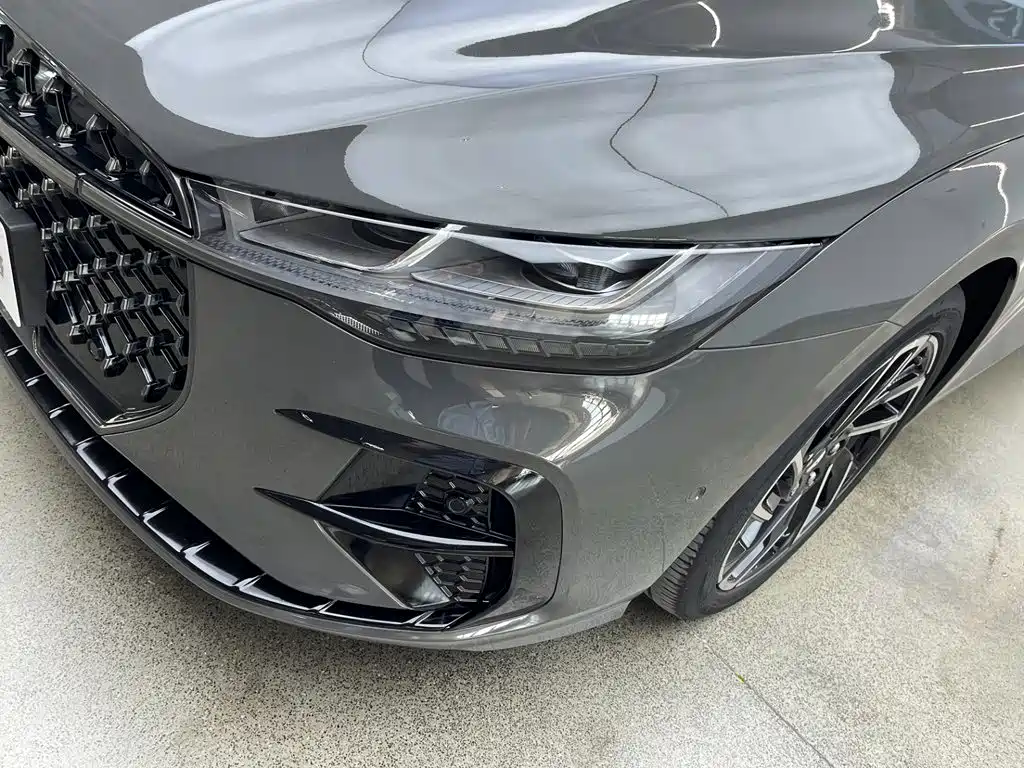 Lincoln Z — миниатюра 30