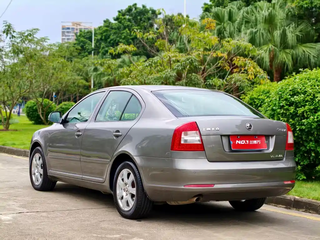 Skoda Octavia — миниатюра 4