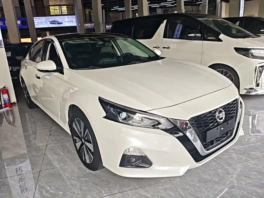 Nissan Teana — миниатюра 4