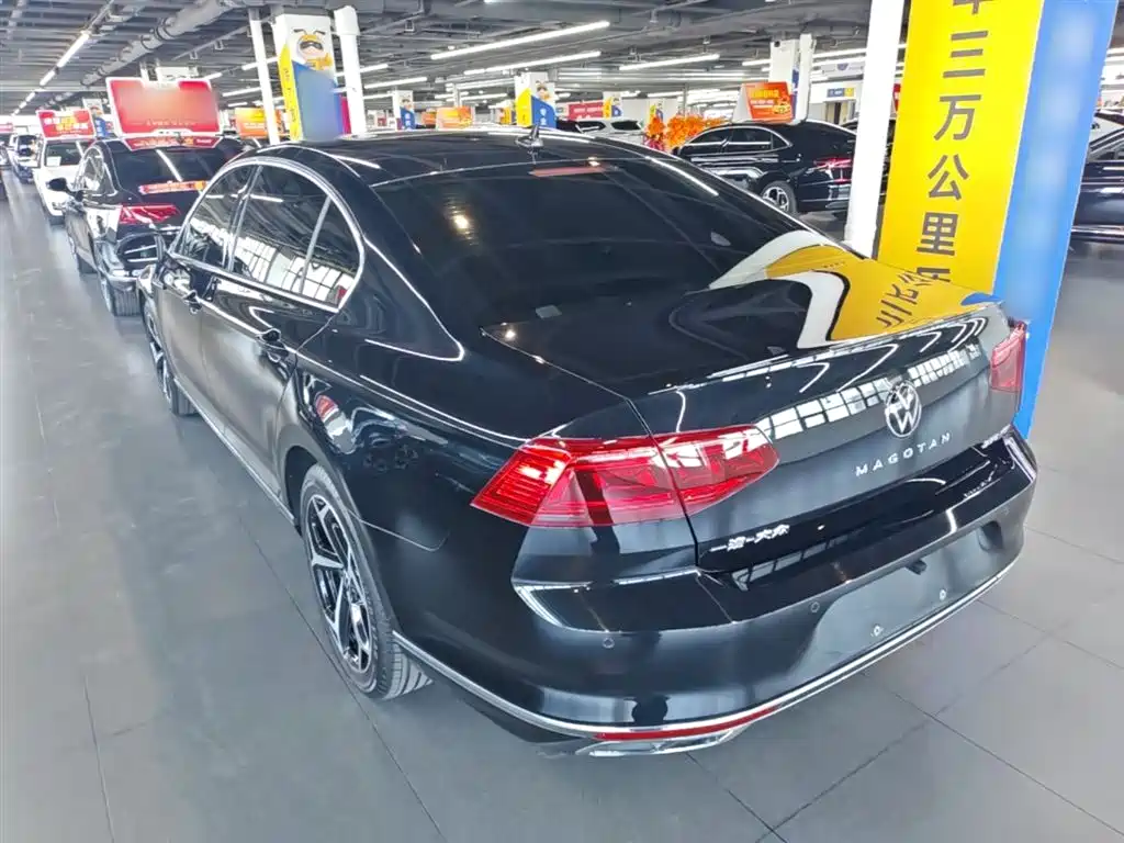 Volkswagen Magotan 2020 330TSI DSG Lead