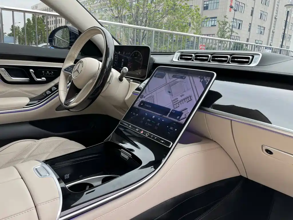 Mercedes-Benz S-Class — миниатюра 22