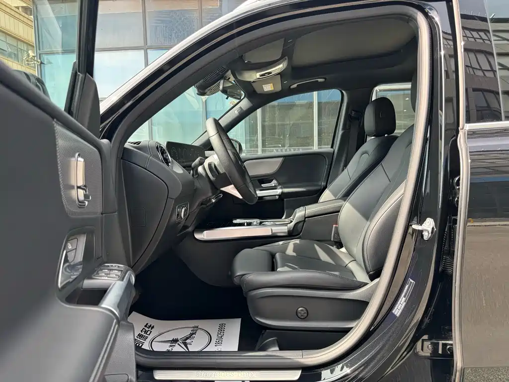 Mercedes-Benz GLB 2024 GLB 200