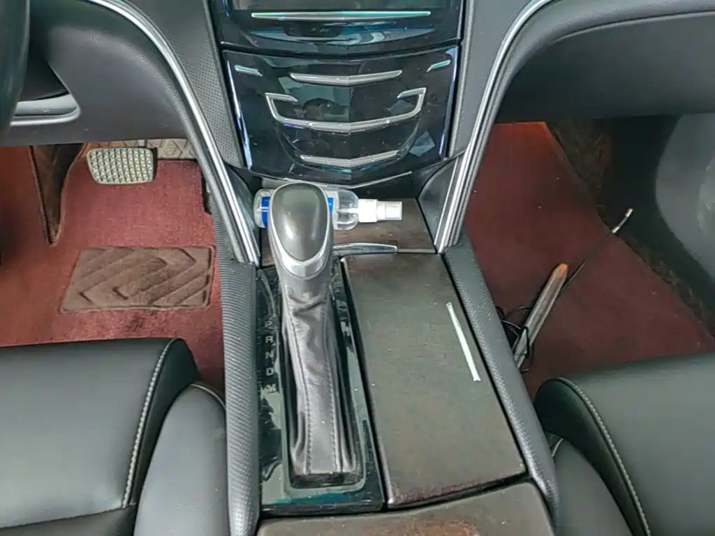 Cadillac XTS — миниатюра 14