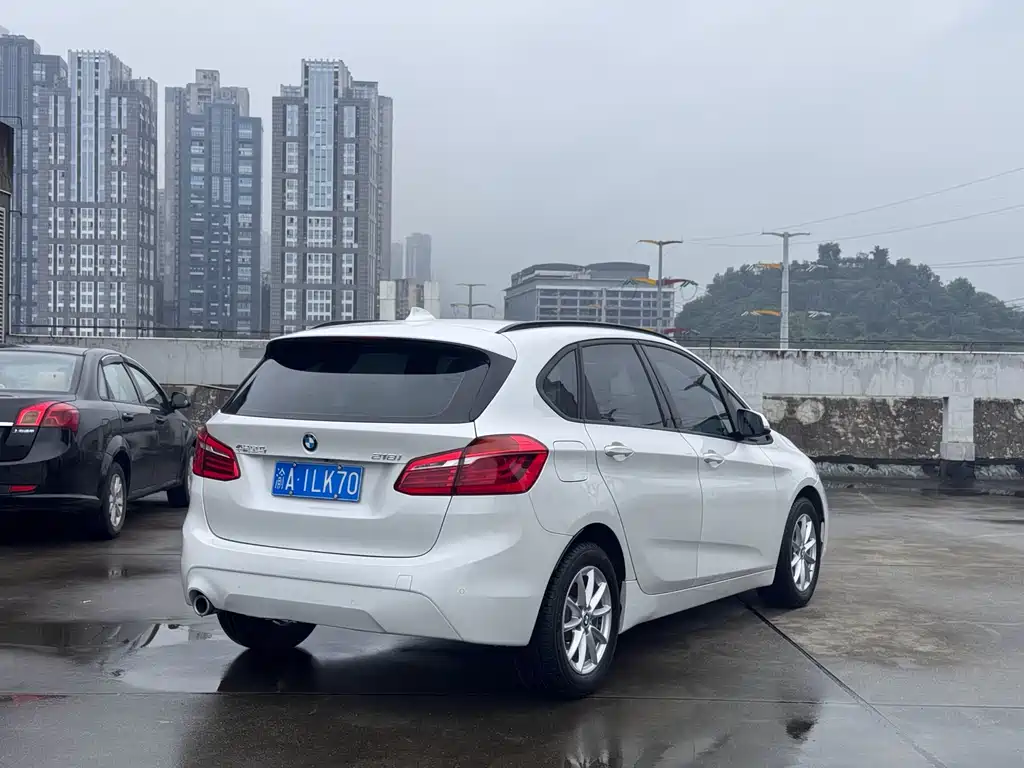 BMW 2 серии 2 2018 218i Fashion
