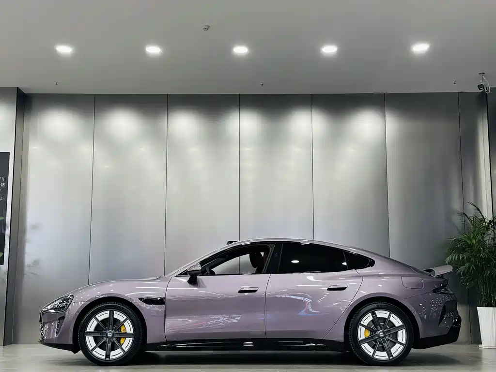 XIAOMI CAR XIAOMI SU7