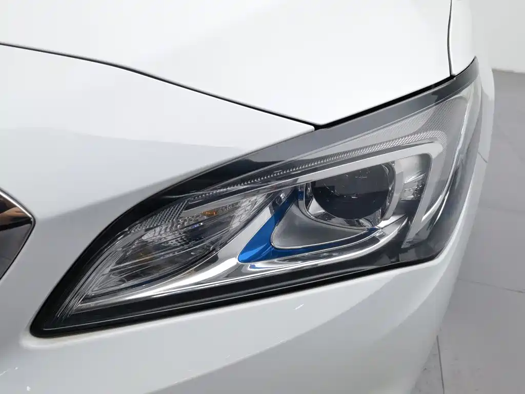 Buick Verano — миниатюра 7