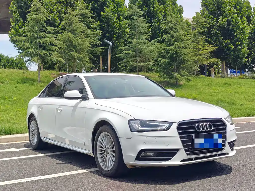 Audi A4L 2016 35 TFSI AT